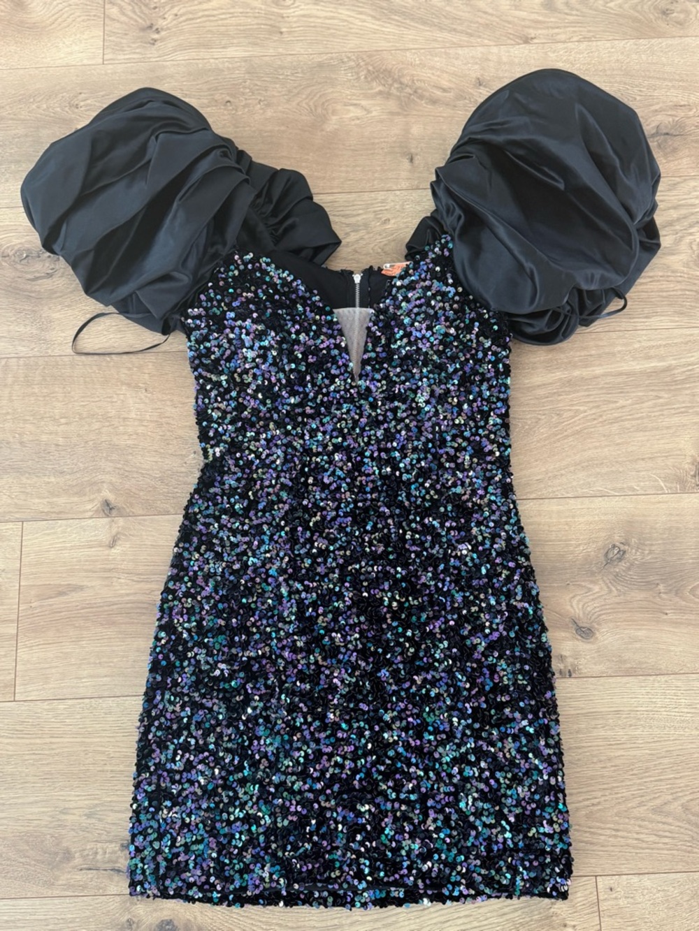 Black Sequin Party Dress with Puff Sleeves